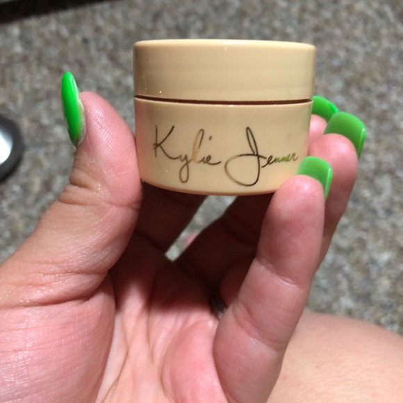 Kylie cosmetics loose highlighter - Picture 1 of 3